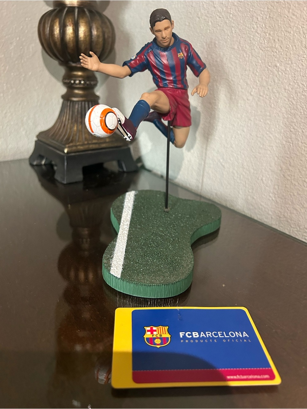 FT Champs Barcelonas Rafael Marquez Soccer Figurine